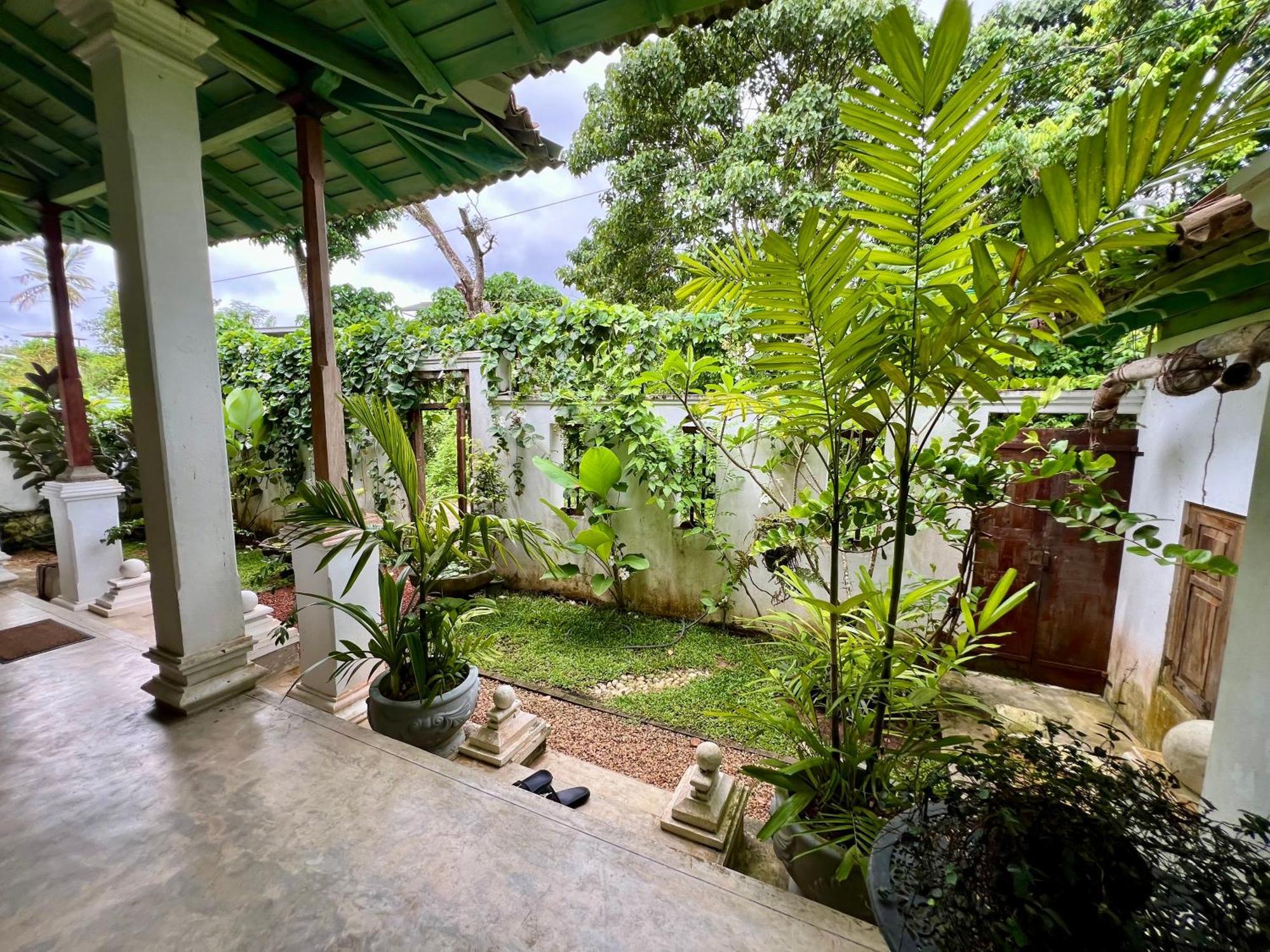 Villa Seven Faces-Luxury Escape,Stunning Views With Private Pool For A Couple Or Family! Galle Exterior foto
